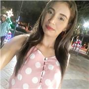 Clases a estudiantes acerca de la biologia y su entorno